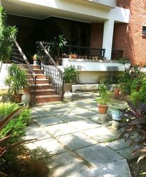 Sutton Place (D10), Condominium #484652691